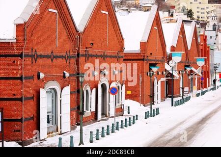 Hakodate, Hokkaido, Giappone presso i negozi storici e ristoranti del Kanemori in una serata invernale. Foto Stock