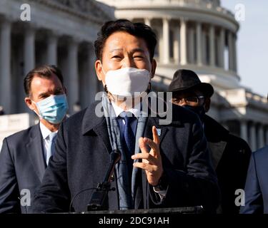 Washington, Stati Uniti 19 novembre 2020. 19 novembre 2020 - Washington, DC, Stati Uniti: Canzone Young-gil, membro dell'Assemblea Nazionale in Corea del Sud, intervenendo a una conferenza stampa sull'approvazione di una risoluzione della Camera dei rappresentanti a sostegno dell'Alleanza Stati Uniti - Corea del Sud. (Foto di Michael Brochstein/Sipa USA) Credit: Sipa USA/Alamy Live News Foto Stock