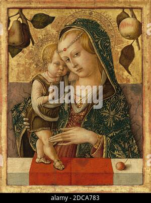 Carlo Crivelli, (artista), Veneziano, c.. 1430/1435 - 1495, Madonna col Bambino, c. 1490, tempera su pannello, superficie verniciata: 32.8 x 24.7 cm (12 15/16 x 9 3/4 in.), supporto (include telaio, scolpito da un solo pezzo di legno): 39 x 30.9 cm (15 3/8 x 12 1/8 in Foto Stock