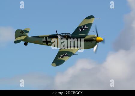 Hispano ha-1112, giallo Bouchon 10 Foto Stock