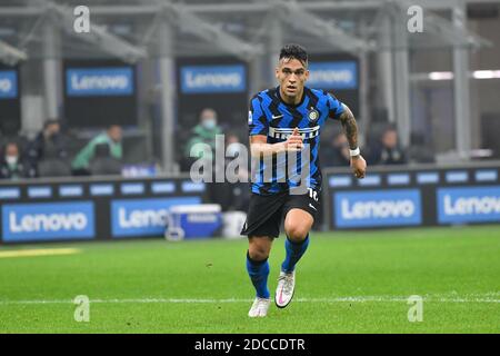 Milano, Italia. 31 ottobre 2020. Lautaro Martinez (10) di Inter Milan ha visto nella serie UNA partita tra Inter Milan e Parma Calcio 1913 a San Siro a Milano. (Foto: Gonzales Photo - Tommaso Fimiano). Foto Stock