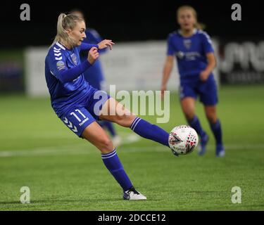 DURHAM, INGHILTERRA. 18 NOVEMBRE Bridget Galloway of Durham Women durante la partita fa Women's Continental League Cup tra Durham Women e Aston Villa al Castello di Maiden, Durham City, mercoledì 18 novembre 2020. (Credit: Mark Fletcher | MI News) Credit: MI News & Sport /Alamy Live News Foto Stock