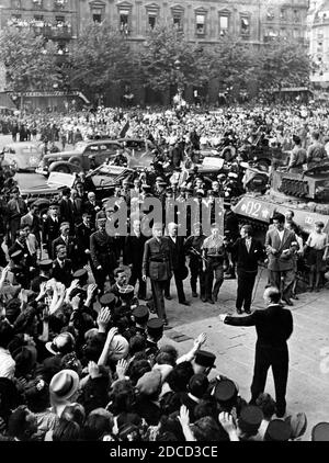 Liberazione di Parigi, generale Charles De Gaulle, 1944 Foto Stock