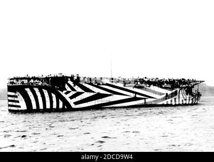 WWI, HMS Argus, Dazzle Camouflage, 1918 Foto Stock