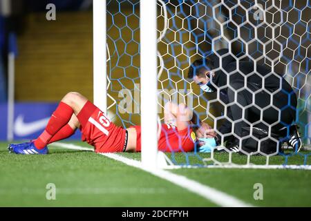 Lukas Jutkiewicz n. 10 di Birmingham City si schianta nel posto Foto Stock