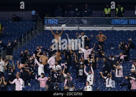 Nashville, Tennessee, Stati Uniti. 20 Nov 2020. I fan di Inter Miami si riuniscono durante la partita di gioco della MLS Cup Playoff Eastern Conference Play-in tra Nashville SC e Inter Miami, 20 novembre 2020 al Nissan Stadium Credit: Action Plus Sports/Alamy Live News Foto Stock