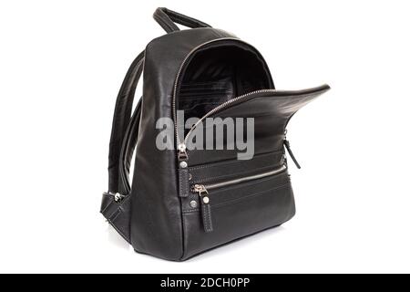 accessorio in pelle nera da donna, borsa elegante su sfondo bianco Foto Stock