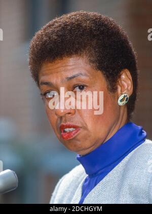 WASHINGTON, DC, USA, 23 SETTEMBRE 1991 - Eleanor Holmes Norton, delegato del Distretto di Columbia durante la conferenza stampa. Foto Stock