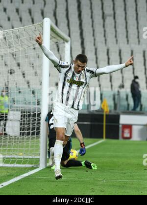 Torino, Italia. torino, Italia, Stadio Allianz, 21 Nov 2020, 7 Cristiano Ronaldo (JUVENTUS FC) festeggia il traguardo durante Juventus FC vs Cagliari Calcio - Serie a di calcio italiana - Credit: LM/Claudio Benedetto Credit: Claudio Benedetto/LPS/ZUMA Wire/Alamy Live News 2020 Foto Stock