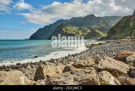 Spiaggia di Porto da Cruz - Isola di Madeira Foto Stock