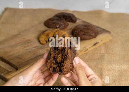 Biscotti appena sfornati Foto Stock