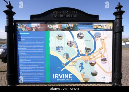 Irvine Tourist Information Board sul porto, Nord Ayrshire, Scozia, Regno Unito Foto Stock