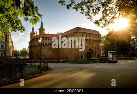 Barbican nel centro storico di Cracovia, Polonia Foto Stock