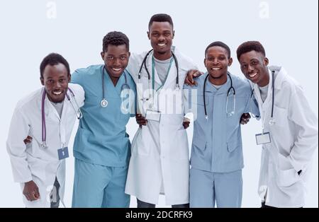 Gruppo multinazionale di medici e stagisti in piedi insieme. Foto Stock