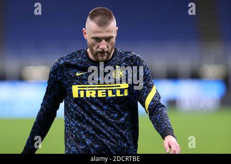 Milano Skriniar del FC Internazionale guarda prima della serie UNA partita tra FC Internazionale e Torino FC. Il FC Internazionale vince il 4-2 rispetto al Torino FC. Foto Stock