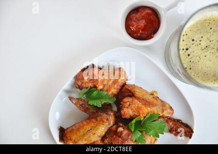 Buffalo ali di pollo con birra Foto Stock