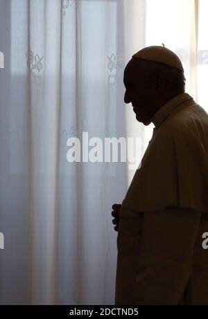 Papa Francesco incontra il Presidente della Repubblica Centrafricana Faustin Archange Touadera al Palazzo Apostolico il 25 gennaio 2018 a Città del Vaticano, Vaticano. Foto di ABACAPRESS.COM Foto Stock