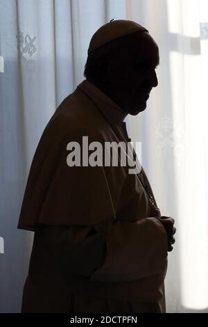 Papa Francesco incontra il Presidente della Repubblica Centrafricana Faustin Archange Touadera al Palazzo Apostolico il 25 gennaio 2018 a Città del Vaticano, Vaticano. Foto di ABACAPRESS.COM Foto Stock