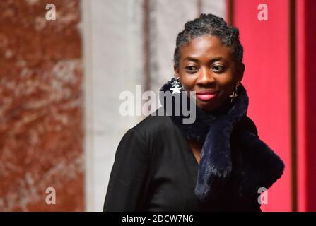 Daniele Obono durante una sessione di interrogazioni rivolte al governo all'Assemblea nazionale francese di Parigi il 6 febbraio 2018. Foto di Christan Liegig/ABACAPRESS.COM Foto Stock