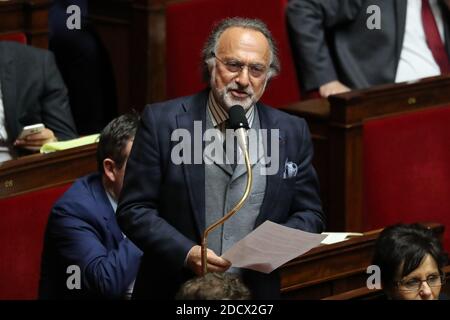 Olivier Dassault, membro del Parlamento "Les Republicans", durante una sessione di "interrogazioni al governo" all'Assemblea nazionale francese di Parigi, in Francia, il 14 febbraio 2018. Foto di Henri Szwarc/ABACAPRESS.COM Foto Stock