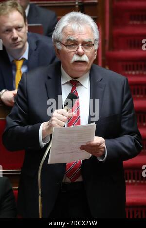 Andre Chasseigne, presidente del gruppo "Gauche democrate et republicaine" durante una sessione di "interrogazioni al governo" all'Assemblea nazionale francese di Parigi, Francia, il 14 febbraio 2018. Foto di Henri Szwarc/ABACAPRESS.COM Foto Stock