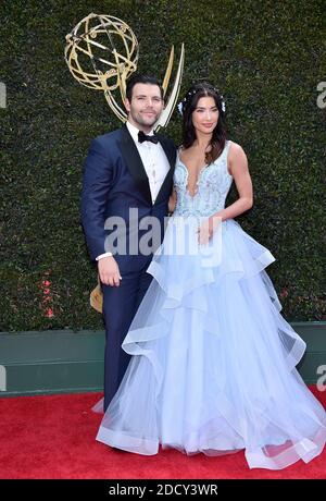 Jacqueline MacInnes Wood ed Elan Ruspoli partecipano al quarantacinquesimo Daytime Emmy Awards al Pasadena Civic Auditorium il 29 aprile 2018 a Pasadena, California, USA. Foto di Lionel Hahn/ABACAPRESS.COM Foto Stock