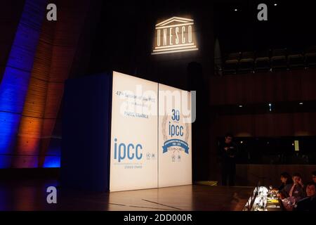 Atmosfera all'UNESCO durante il 30° anniversario dell'IPCC, 500 membri e 100 rappresentanti degli stati si sono riuniti a Parigi su invito del ministro francese dell'ecologia Nicolas Hulot . Parigi (Francia), 13 marzo 2018. Foto di Pierre Gautheron/ABACAPRESS.COM Foto Stock