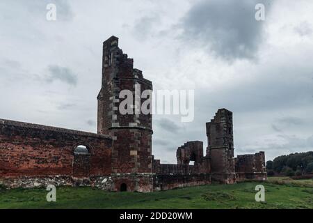 Autunno nel Bradgate Park in Leicestershire. Solo pomeriggio a piedi durante il blocco COVID-19. Foto Stock