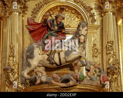 San Giacomo come 'Fatamoros', la sollatrice dei Mori, nella Cattedrale di Santa Maria - Burgos, Castiglia e Leon, Spagna Foto Stock