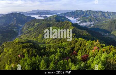 Ad ovest di henan funiu al mattino Foto Stock