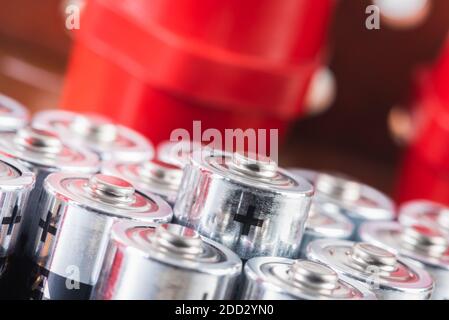 Gruppo di batterie alcaline AA Foto Stock