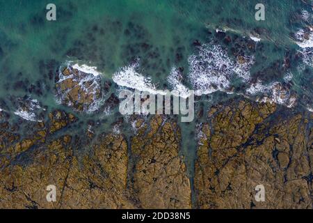 Jard-sur-Mer (Francia occidentale): Veduta aerea del sito naturale del promontorio di Payre con le sue scogliere, il litorale e la costa rocciosa Foto Stock