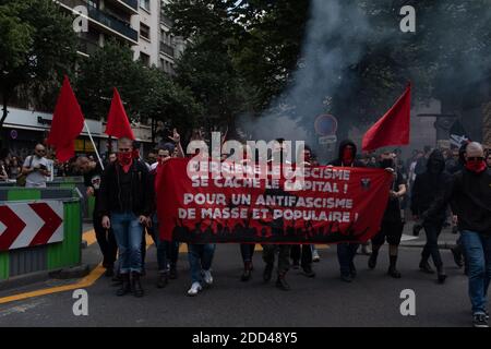 Diverse dozzine di militanti antifascisti si sono riuniti per commemorare i 5 anni dell'assassinio di Clemente Meric, un militante antifascista, ucciso durante una lotta con militanti di estrema destra. Parigi, Francia, 2 giugno 2018. Foto di Samuel Boivin/ABACAPRESS.COM Foto Stock