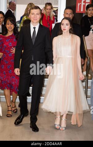 Paul Dano, Zoe Kazan partecipa alla fotocellula per la "Fauna" durante il 71esimo Festival annuale del Cinema di Cannes presso l'Espace Miramar il 09 maggio 2018 a Cannes, Francia. Foto di Nasser Berzane/ABACAPRESS.COM Foto Stock