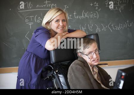 GRAN BRETAGNA /Cambridge/Stephen Hawking e sua figlia Lucy Hawking . Foto Stock