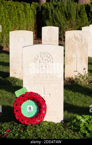 Tomba del soldato inglese Richard Henry Laity, ucciso durante la prima guerra mondiale, nel Cimitero britannico d'onore al Cimitero del Sud di Colonia, Germania, Foto Stock