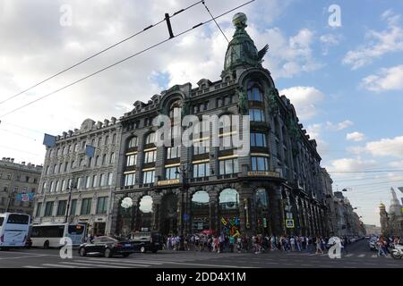 Singer House, conosciuta anche come la Casa del Libro, è un edificio a San Pietroburgo Foto Stock