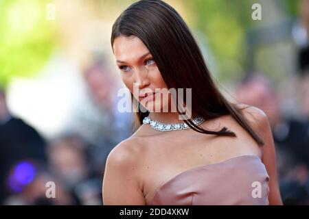 Bella Hadid al Frassino è la proiezione bianca più pura che si tiene al Palais des Festivals il 11 maggio 2018 a Cannes, in Francia, nell'ambito del 71esimo Festival annuale del Cinema di Cannes. Foto di Lionel Hahn/ABACAPRESS.COM Foto Stock