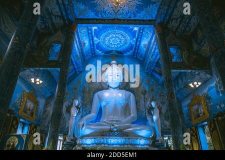 Wat Rong Suea Ten, il Tempio Blu di Chiang Rai, provincia di Chiang mai, Thailandia Foto Stock