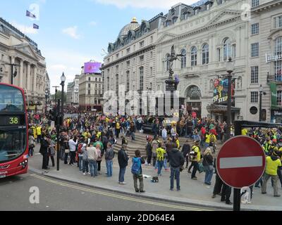 Statua di Eros, Piccadilly Circus, Londra, Regno Unito Foto Stock