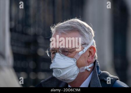 Londra, Regno Unito. 24 Nov 2020. RT Hon Hilary Benn MP, membro laburista del parlamento di Leeds Presidente centrale e inaugurale del nuovo Comitato di selezione dell'Unione europea Credit: Ian Davidson/Alamy Live News Foto Stock