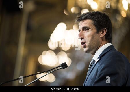 Tony Estanguet durante una cerimonia per il 'Protocole d organization des Jeux Olympiques et Paralympiques 2024' presso il Municipio di Parigi il 14 giugno 2018. Foto di ELIOT BLONDT/ABACAPRESS.COM Foto Stock