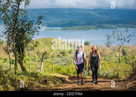 Escursioni vicino al vulcano Arenal, provincia di Alajuela, Costa Rica, America Centrale Foto Stock
