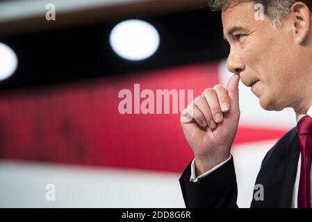 RITRATTO i politici francesi Segretario Generale del Partito Socialista Francese (PS) Olivier Faure a Saint-Cloud il 17 maggio 2018, davanti ad un dibattito politico ospitato dalla televisione francese 2. Foto di ELIOT BLONDT/ABACAPRESS.COM Foto Stock