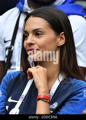 Sandra fidanzata di Corentin Tolisso durante la Coppa del mondo FIFA 2018 Round of 8 match al Nizhny Novgorod Stadium Russia, il 6 luglio 2018. . Foto di Christian Liegi/ABACAPRESS.COM Foto Stock