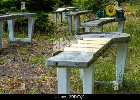 Campo da golf da tavolo fatiscente a Bad Kissingen, Germania Foto Stock