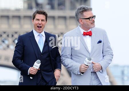 Tom Cruise e il direttore Christopher McQuarrie al Global Premiere of Mission: Impossible - Fallout al Palais de Chaillot a Parigi, Francia, il 12 luglio 2018. Foto di Aurore Marechal/ABACAPRESS.COM Foto Stock