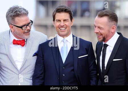 Il Direttore Christopher McQuarrie, Tom Cruise e Simon Pegg partecipano alla prima mondiale della missione: Impossibile - Fallout al Palais de Chaillot di Parigi, Francia, il 12 luglio 2018. Foto di Aurore Marechal/ABACAPRESS.COM Foto Stock