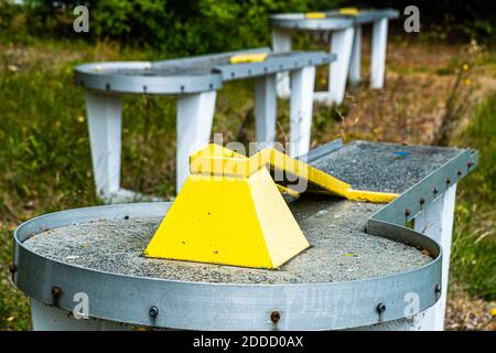 Campo da golf da tavolo fatiscente a Bad Kissingen, Germania Foto Stock