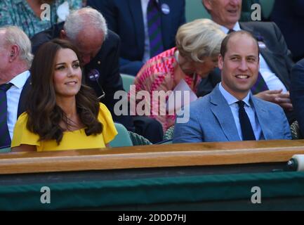 Duke e Duchessa di Cambridge a Wimbledon, assisti alla finale maschile sul campo centrale il tredici° giorno del Wimbledon Tennis Championships a Londra, Regno Unito, il 15 luglio 2018. Foto Stock